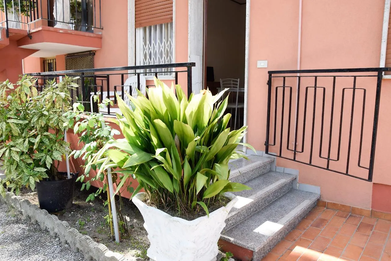 Villa Carducci Lido di Jesolo Apartament