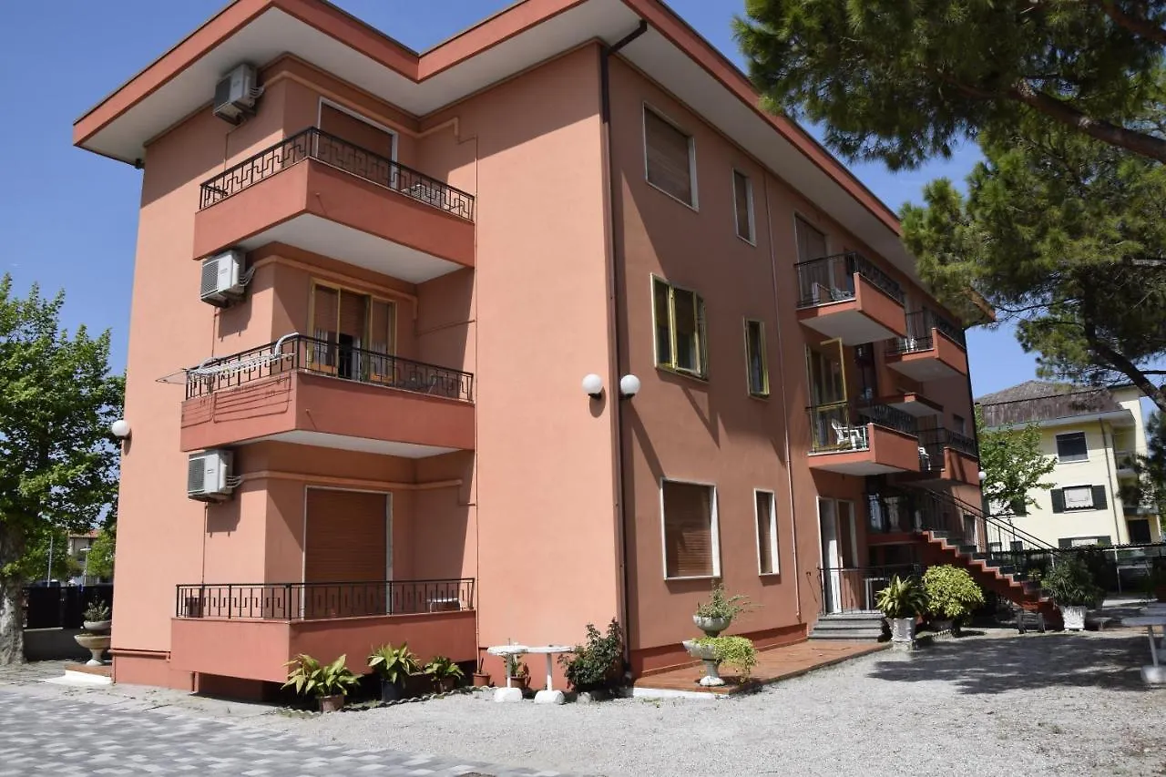 Apartament Villa Carducci Lido di Jesolo